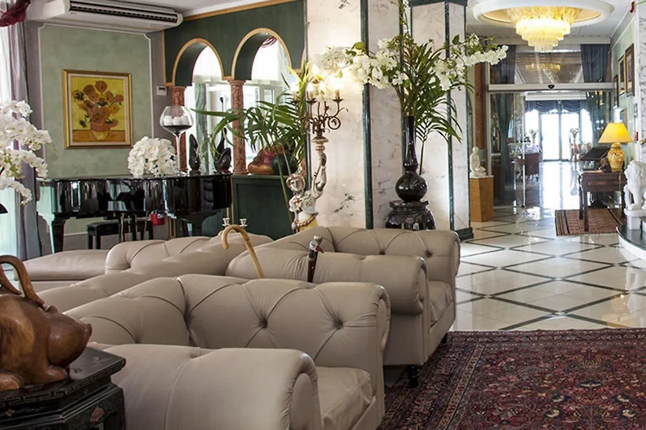 Hotel Carlton Τζεσόλο Λίντο
